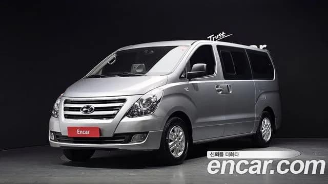 2018 Hyundai Grand Starex