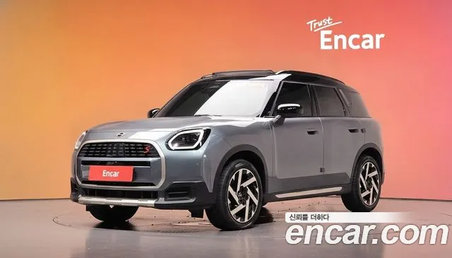 2025 MINI Countryman