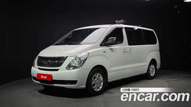 2014 Hyundai Grand Starex
